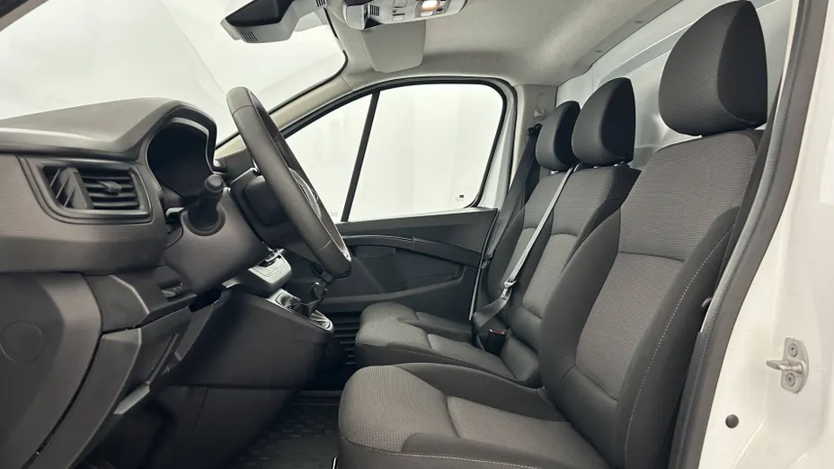 RENAULT Trafic -