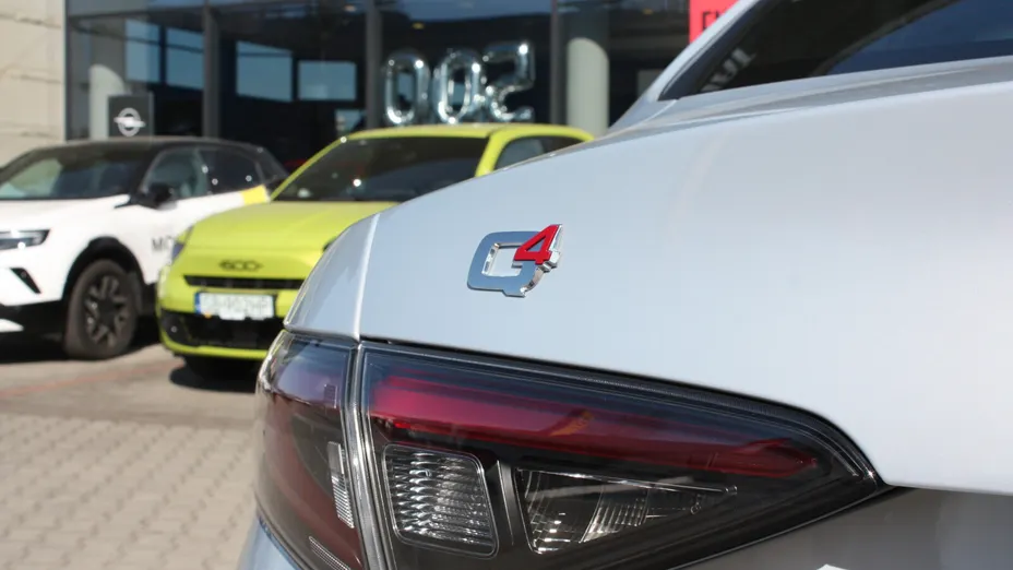 ALFA ROMEO Giulia Giulia 2.0 Turbo Sprint Q4 aut