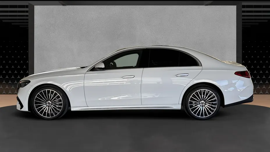 MERCEDES-BENZ E Klasa E 220 d mHEV 4-Matic AMG 9G-Tronic