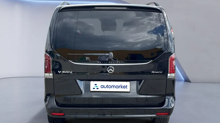 MERCEDES-BENZ V Klasa V 300 d 4-Matic 9G-Tronic Exclusive (długi)