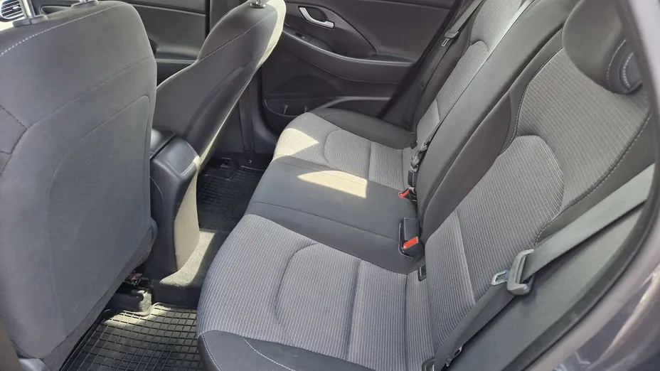 HYUNDAI i30 i30 1.0 T-GDI Modern