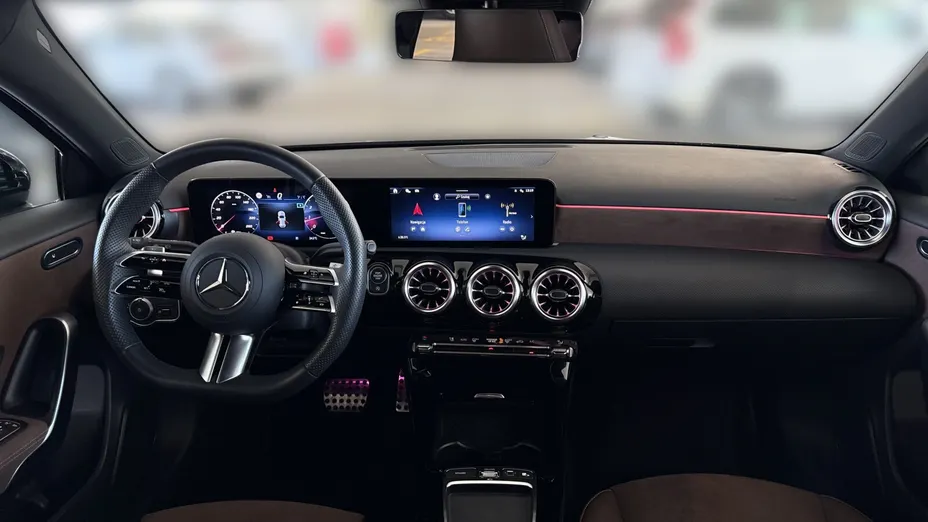 MERCEDES-BENZ A Klasa A 200 AMG Line 7G-DCT