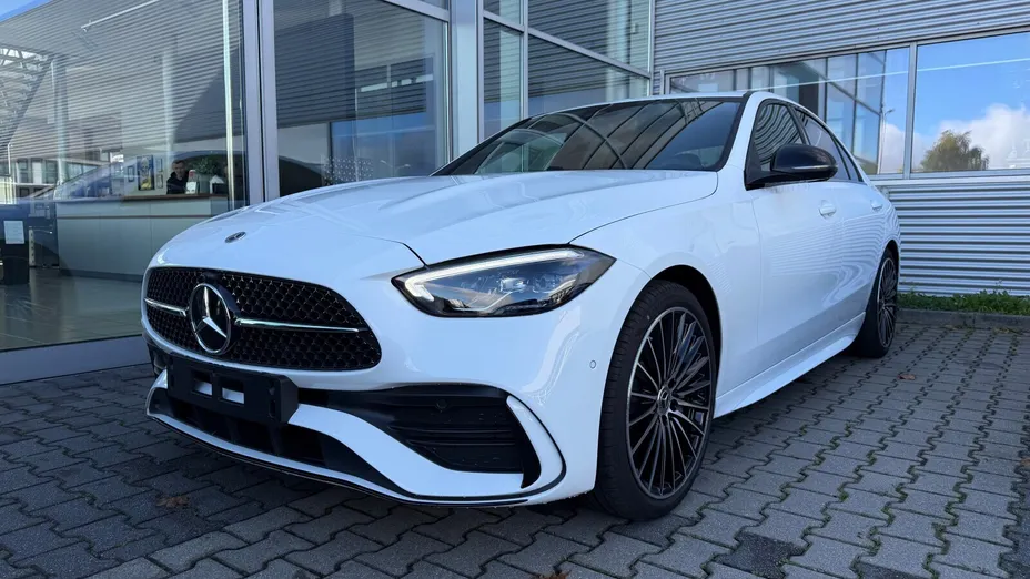 MERCEDES-BENZ C Klasa C 220 d mHEV 4-Matic AMG