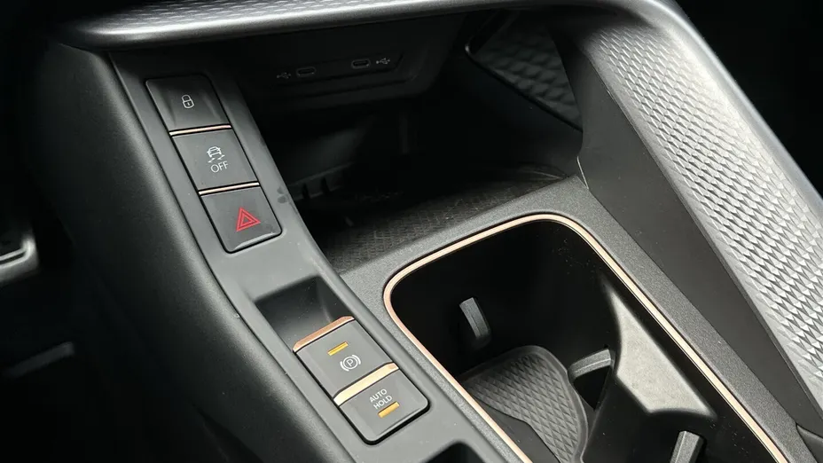 CUPRA Terramar Terramar 1.5 eTSI mHEV DSG