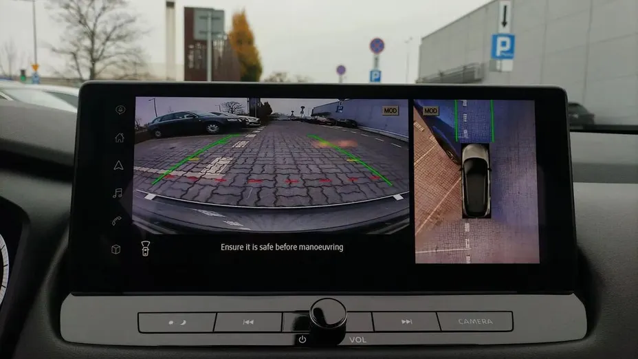 NISSAN Qashqai Qashqai 1.3 DIG-T mHEV N-Connecta Xtronic