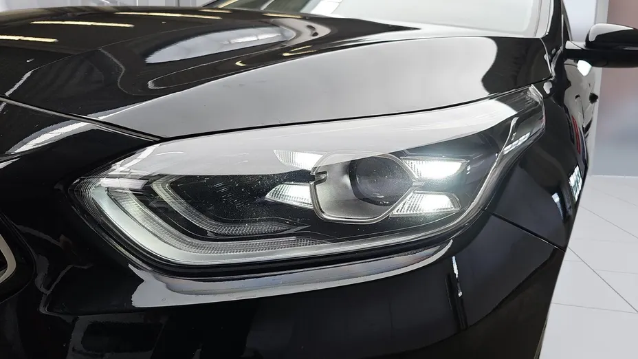 KIA Cee'd Ceed 1.6 GDI PHEV L DCT