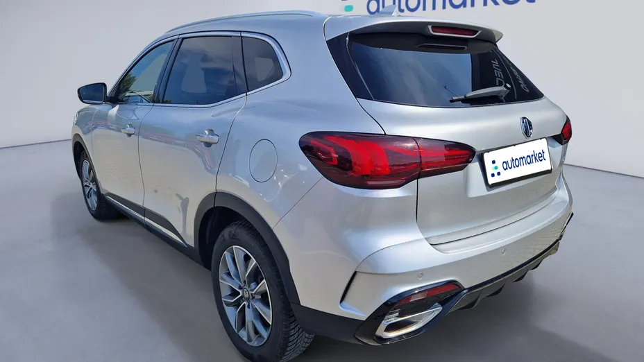 MG HS HS 1.5 T-GDI Excite DCT