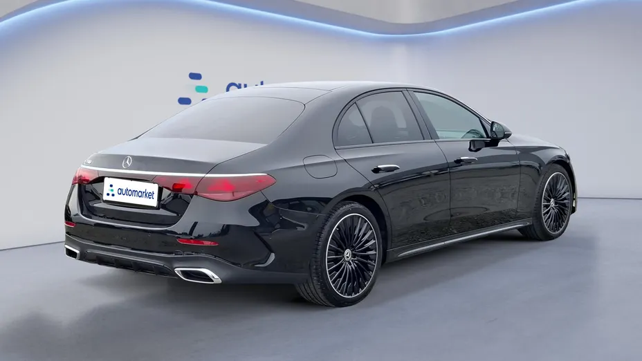 MERCEDES-BENZ E Klasa E 200 mHEV AMG 9G-Tronic