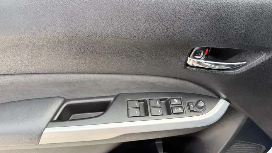 SUZUKI Vitara -