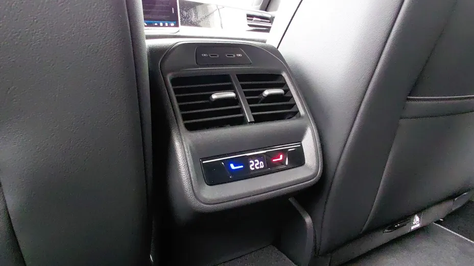 VOLKSWAGEN Passat Passat 2.0 TDI SCR R-Line DSG