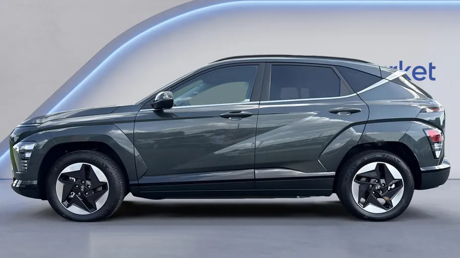 HYUNDAI Kona Kona Electric 65kWh Smart Nowy