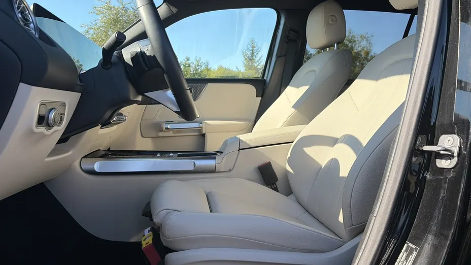 MERCEDES-BENZ GLB GLB 200 mHEV Progressive 7G-DCT