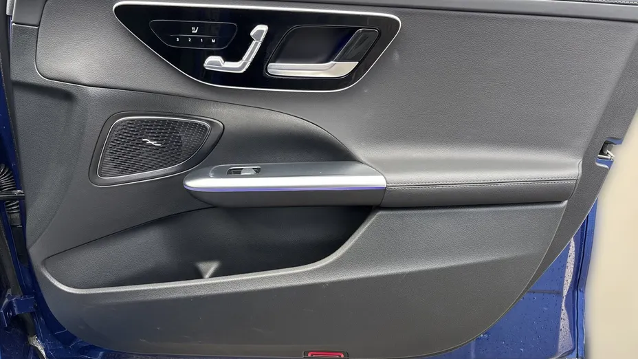 MERCEDES-BENZ C Klasa C 220 d mHEV 4-Matic AMG