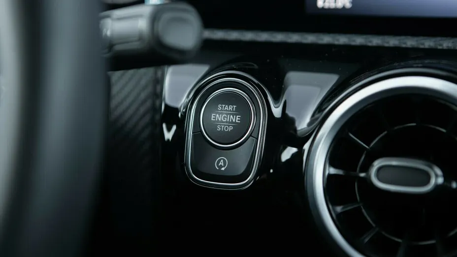 MERCEDES-BENZ CLA CLA 200 mHEV 7G-DCT