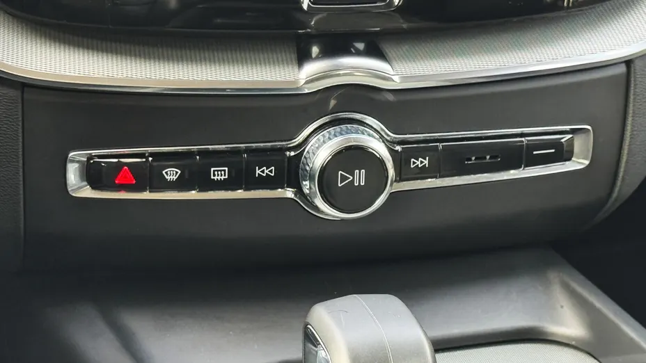 VOLVO XC60 XC60 B4 B Core aut