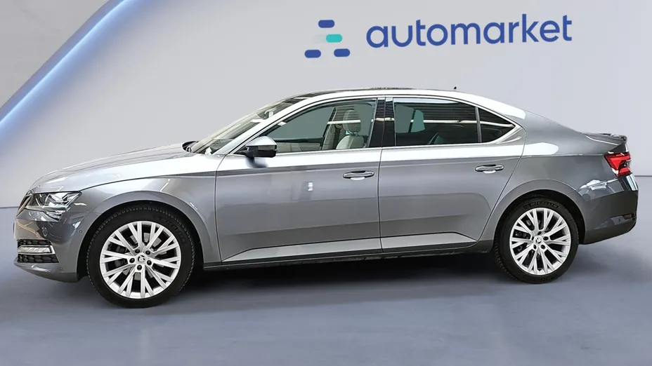 SKODA Superb Superb 2.0 TSI Style DSG