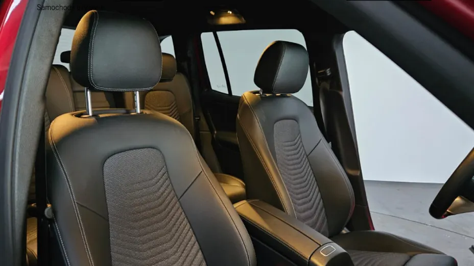 MERCEDES-BENZ GLB GLB 200 mHEV Progressive 7G-DCT