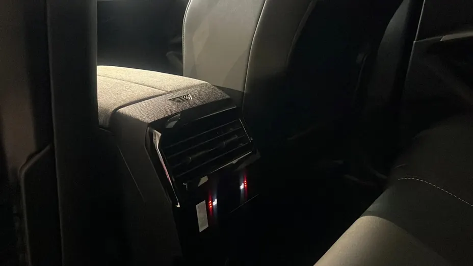 PEUGEOT 3008 3008 1.2 PureTech mHEV GT Exclusive e-DCS6 Nowy