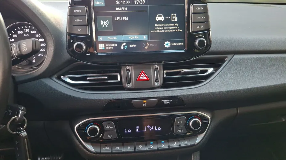 HYUNDAI i30 i30 1.0 T-GDI Smart DCT