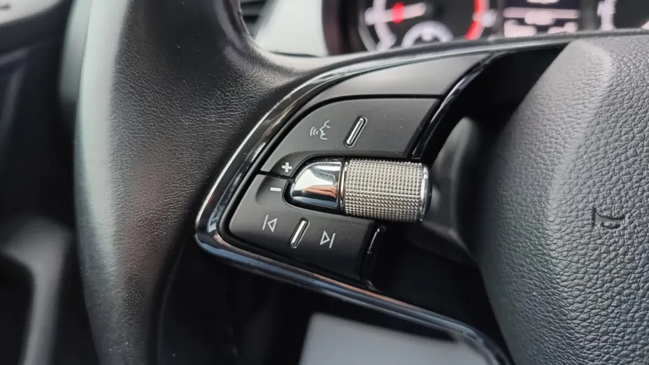 SKODA Fabia Fabia 1.0 Ambition