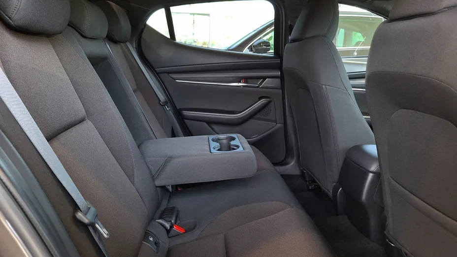 MAZDA 3 3 2.0 mHEV Hikari