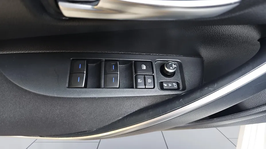 TOYOTA Corolla Corolla 1.5 Style MS