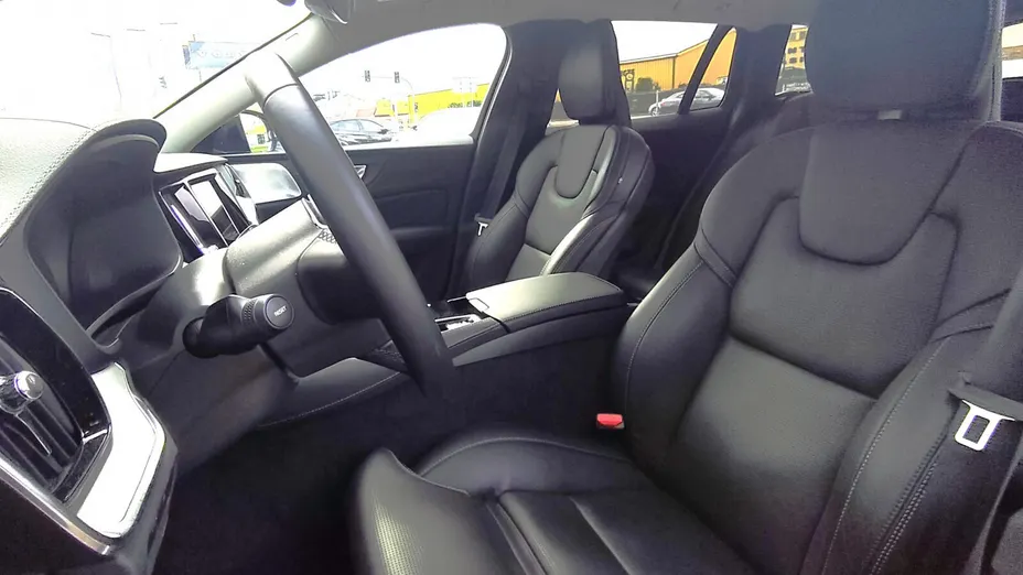 VOLVO V60 V60 T6 AWD Plug-In Hybrid Ultra Bright aut