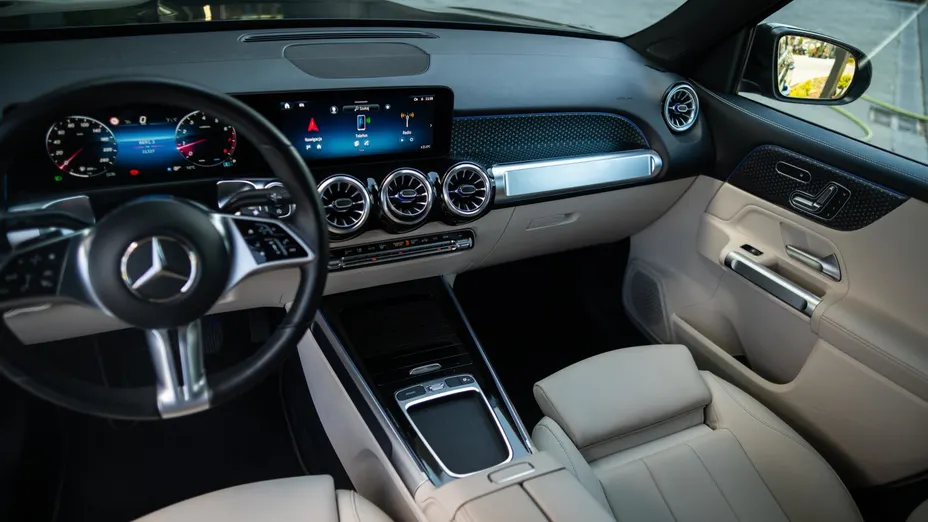 MERCEDES-BENZ GLB GLB 200 mHEV Progressive 7G-DCT