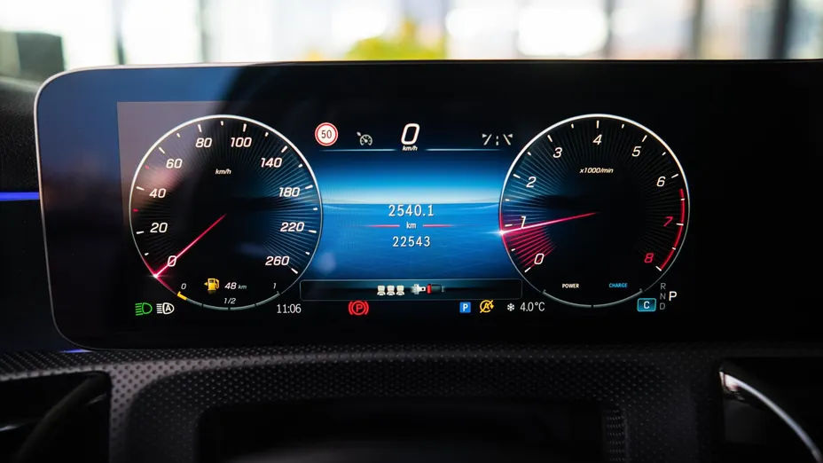 MERCEDES-BENZ A Klasa A 200 AMG Line 7G-DCT