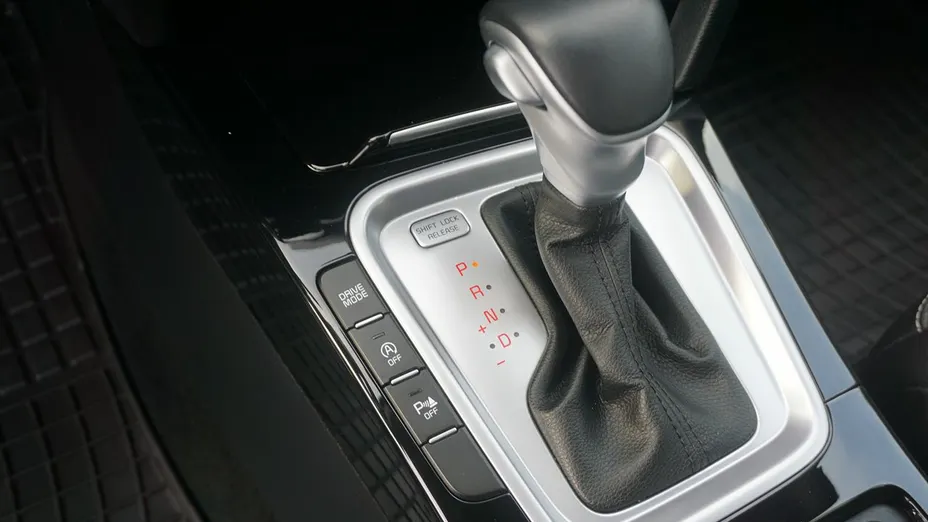 KIA XCeed XCeed 1.5 T-GDI mHEV Prestige Line DCT