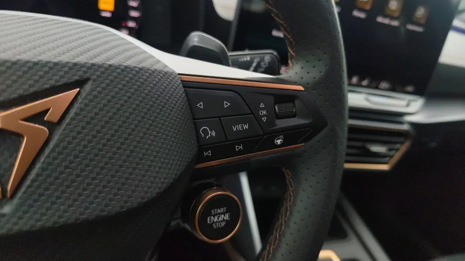 CUPRA Formentor Formentor 1.5 eTSI mHEV DSG