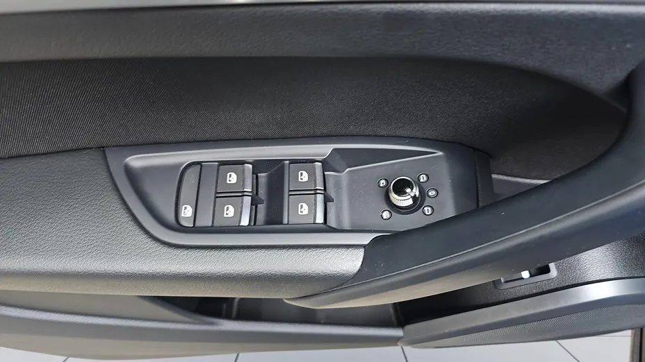 AUDI Q5 Q5 40 TDI mHEV Quattro S Line S tronic