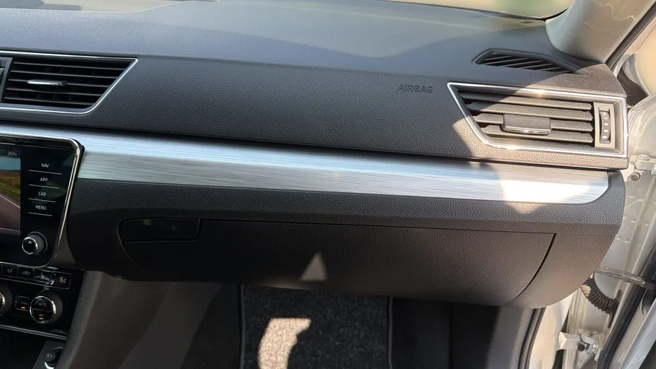 SKODA Superb Superb 2.0 TDI SCR Ambition DSG