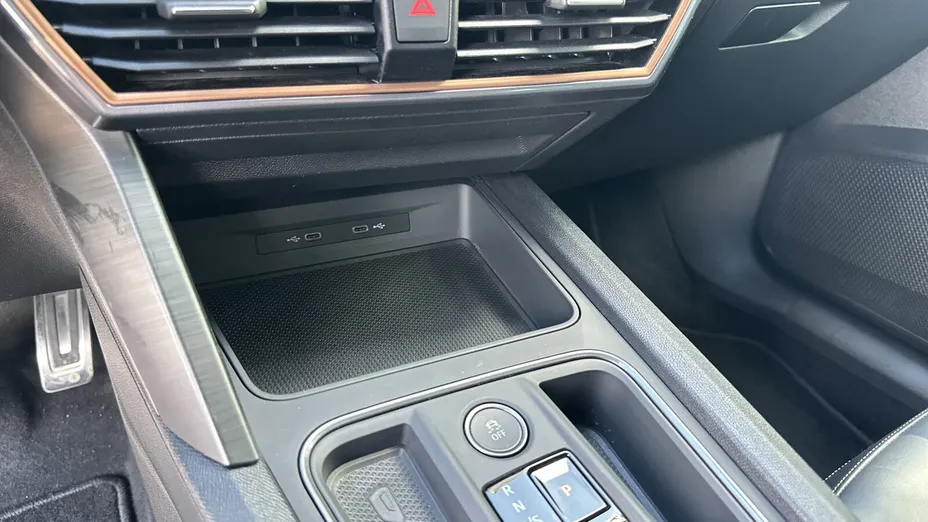 CUPRA Leon Leon 2.0 TSI 4Drive VZ DSG