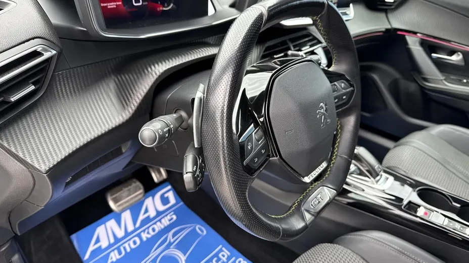 PEUGEOT 2008 -
