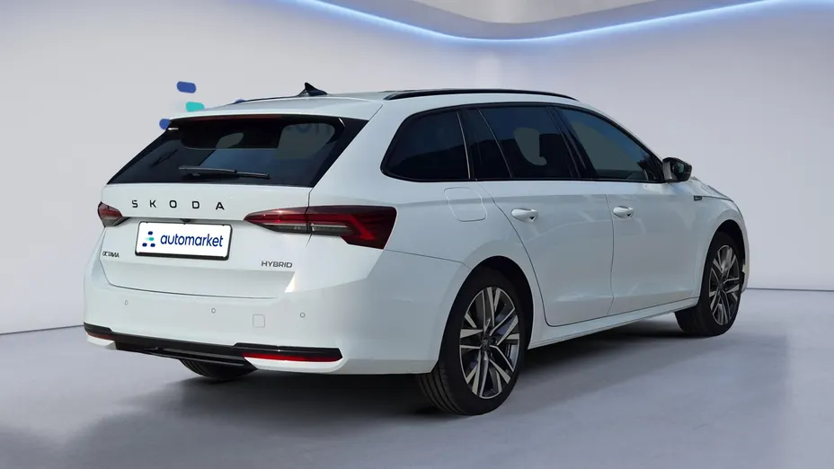 SKODA Octavia Octavia 1.5 TSI mHEV Sportline DSG Nowy