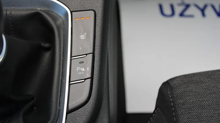 HYUNDAI i30 i30 1.5 T-GDI 48V Smart