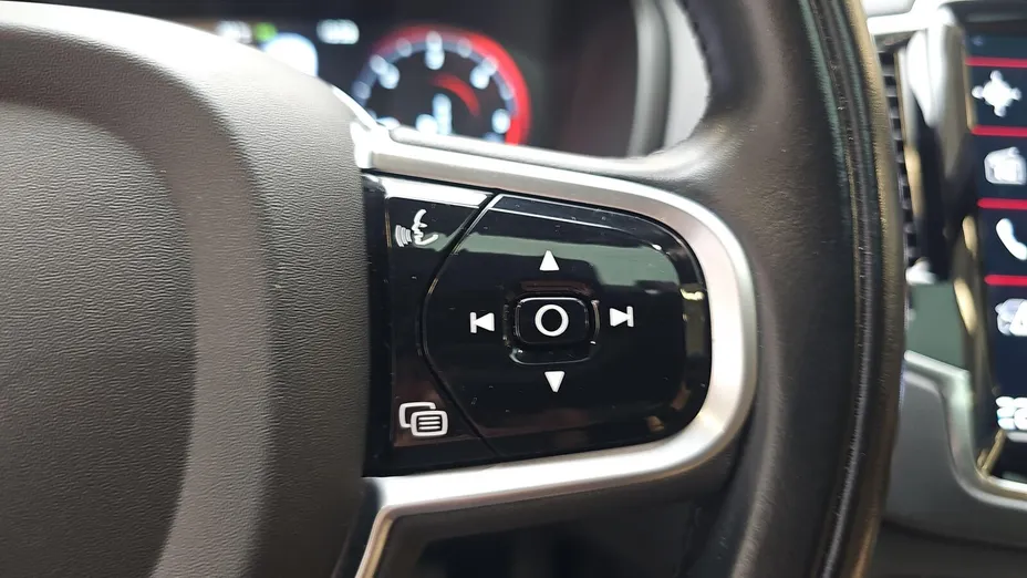 VOLVO XC90 XC90 B5 D AWD Inscription aut