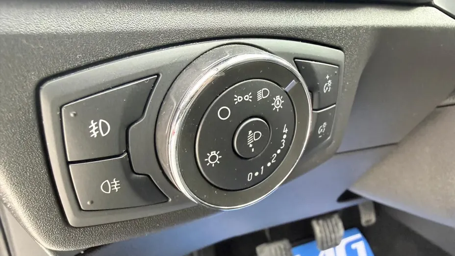 FORD Mondeo -