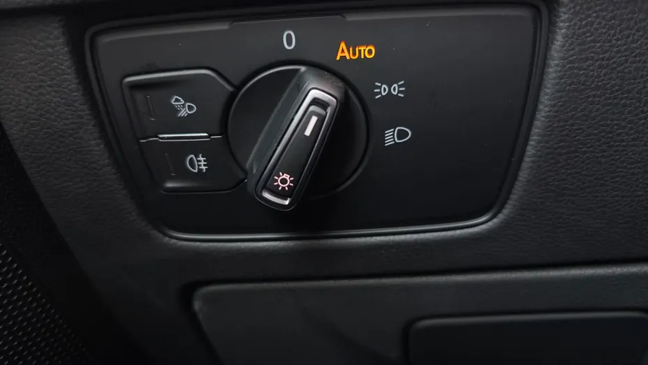 VOLKSWAGEN Arteon Arteon 2.0 TSI R-Line DSG