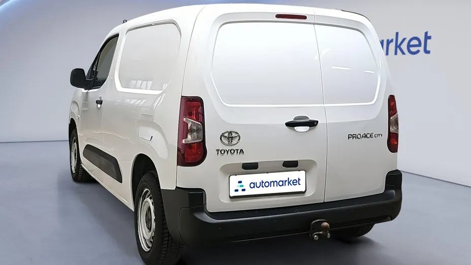 TOYOTA Proace City Proace City 1.5 D-4D Standard 2,0t Active