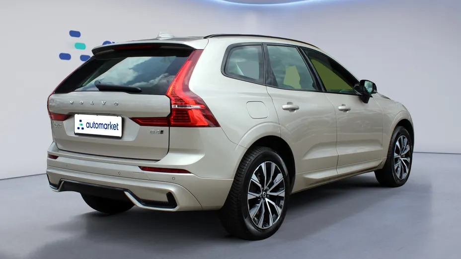 VOLVO XC60 XC60 B4 D AWD Plus Dark aut