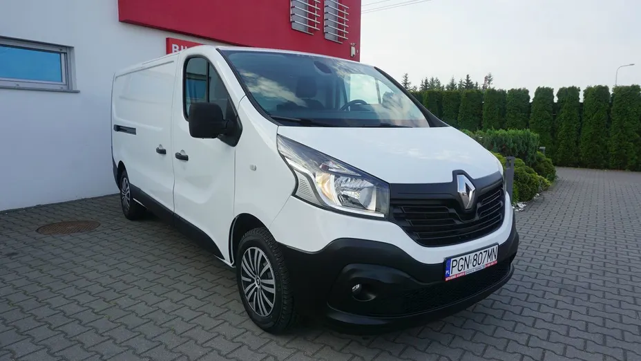 RENAULT Trafic -