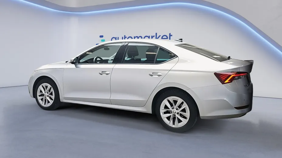 SKODA Octavia Octavia 2.0 TDI Ambition DSG