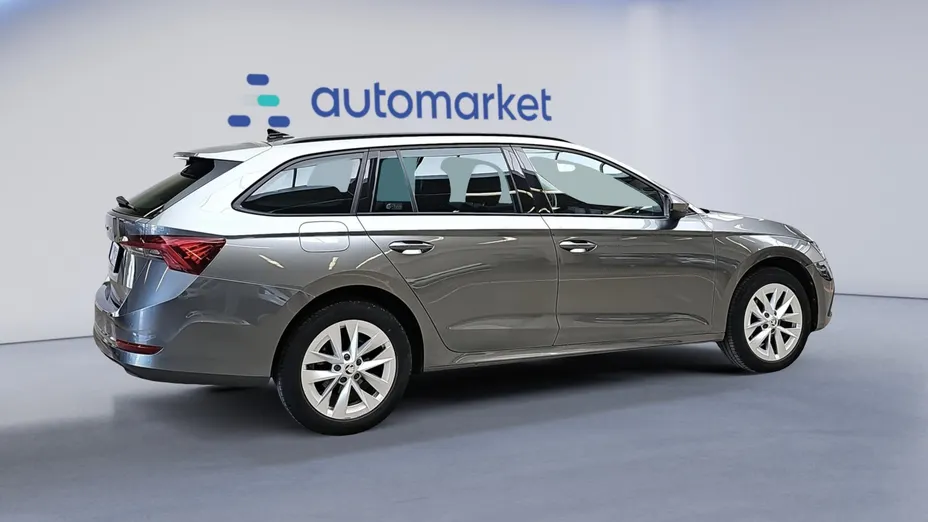 SKODA Octavia Octavia 2.0 TDI Ambition DSG
