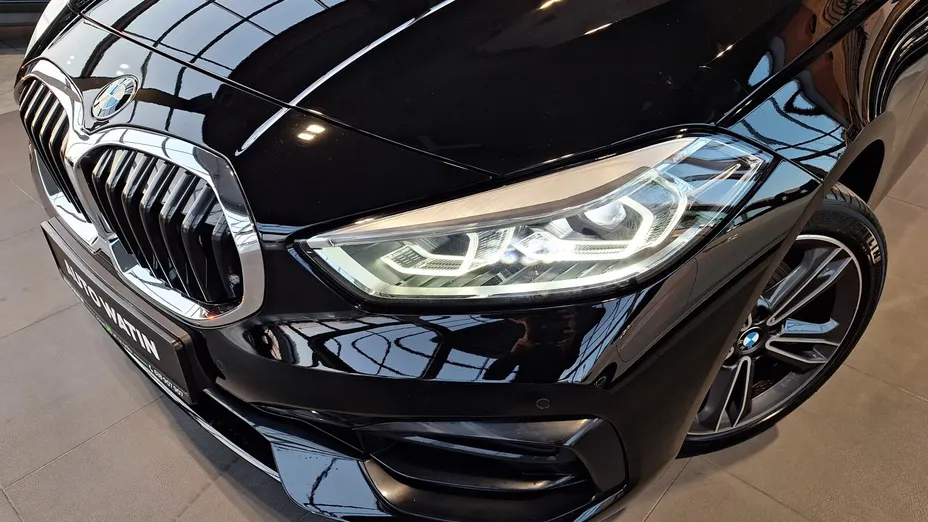 BMW Seria 1 118i Sport Line aut