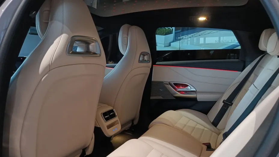 MERCEDES-BENZ C Klasa C 400 4-Matic 94kWh