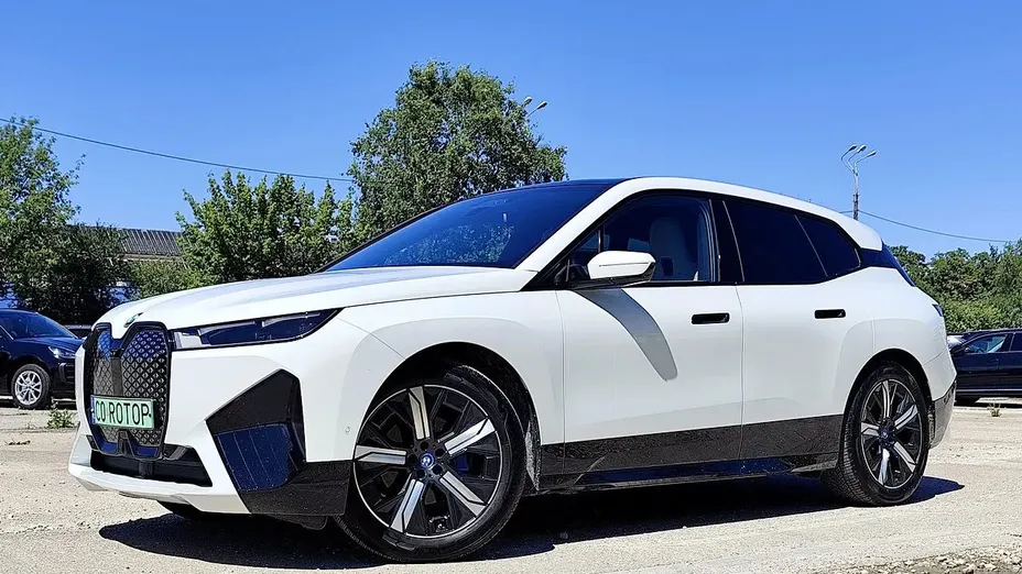 BMW iX iX xDrive50 111.5kWh