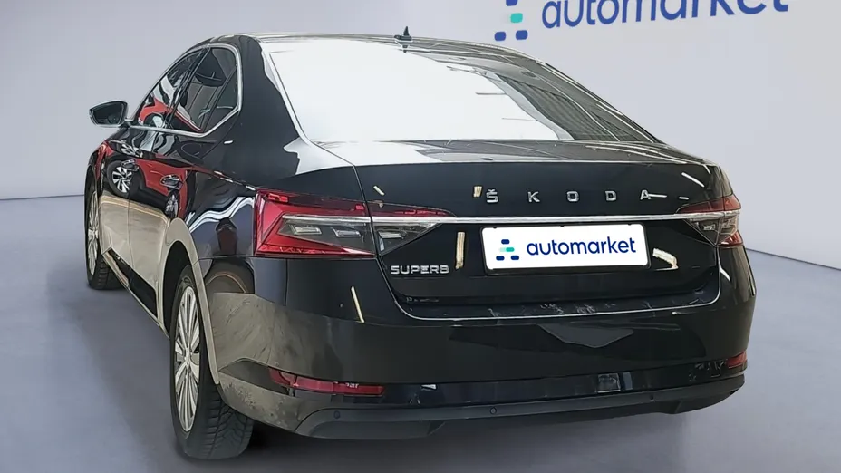 SKODA Superb Superb 2.0 TDI SCR Style DSG