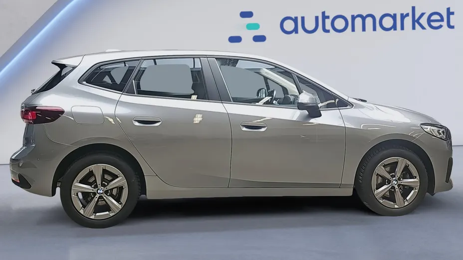 BMW Seria 2 218i aut